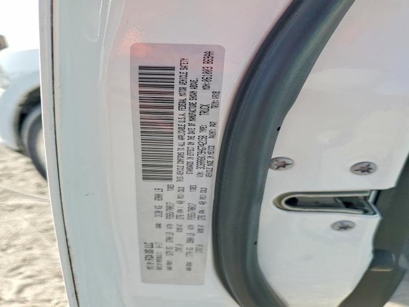 2017 RAM 1500 ST 13