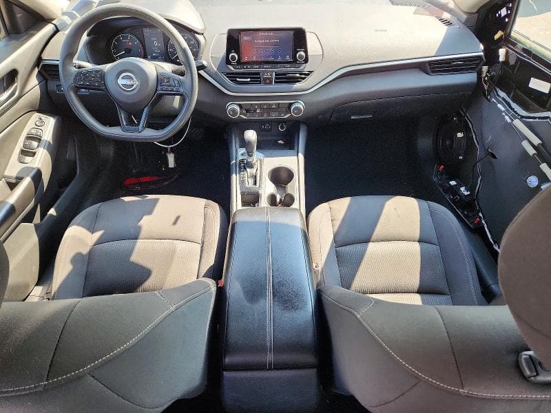 2023 NISSAN ALTIMA S 8