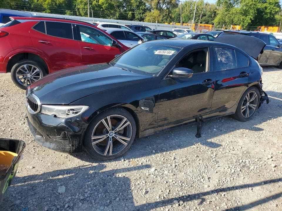2022 BMW 330E - 1