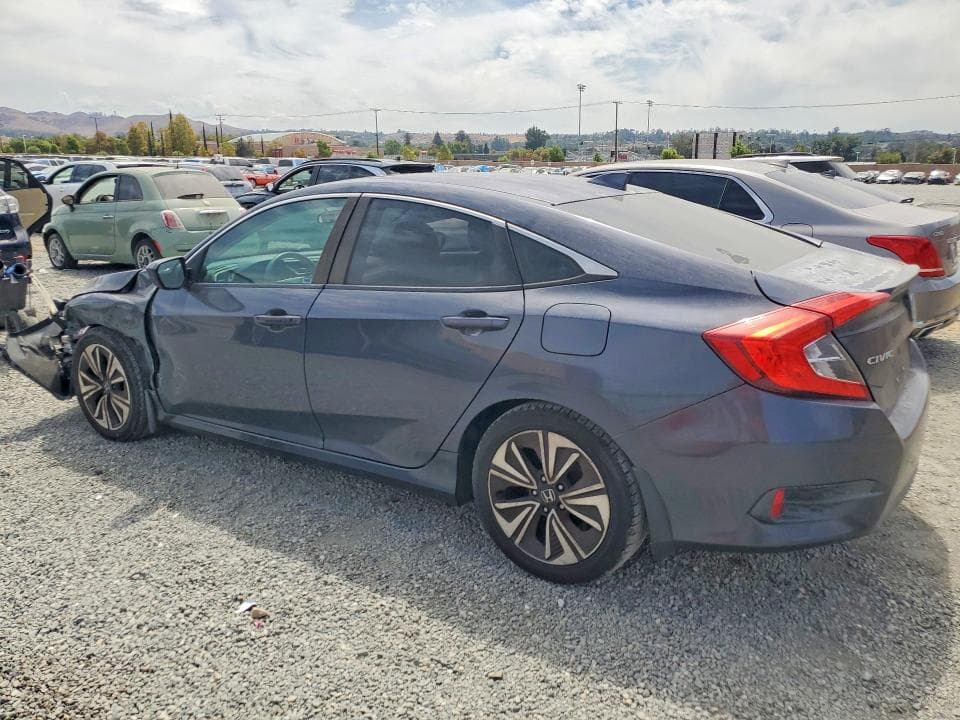 2017 HONDA CIVIC EX 2