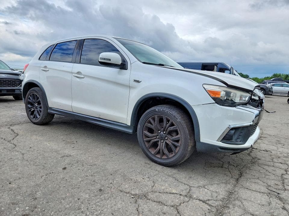 2018 MITSUBISHI OUTLANDER SPORT ES 4