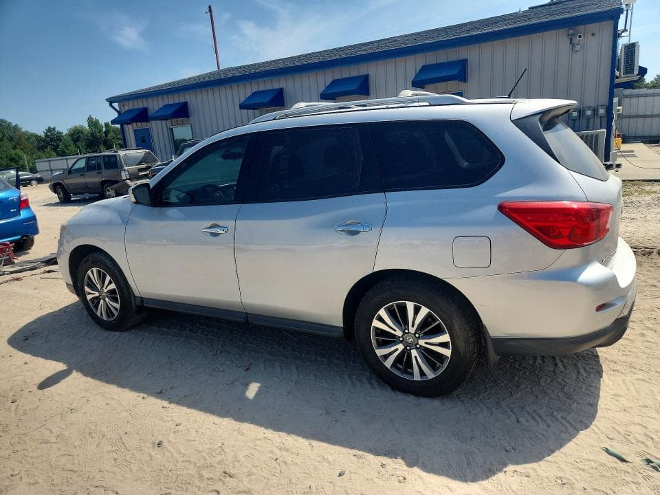 2017 NISSAN PATHFINDER S 2