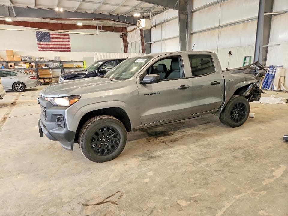 2025 CHEVROLET COLORADO - 1
