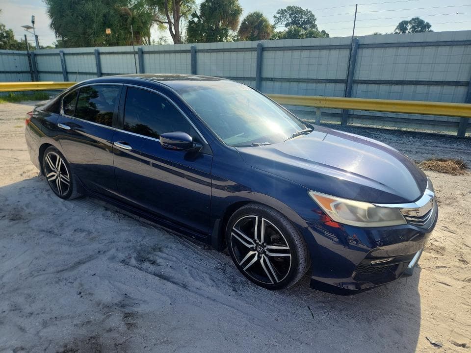 2017 HONDA ACCORD SPORT 4