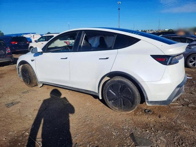 2026 TESLA MODEL Y 2
