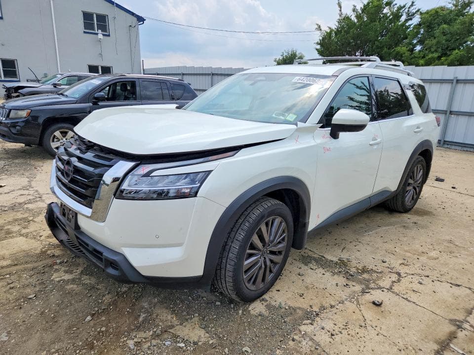 2024 NISSAN PATHFINDER SL - 1