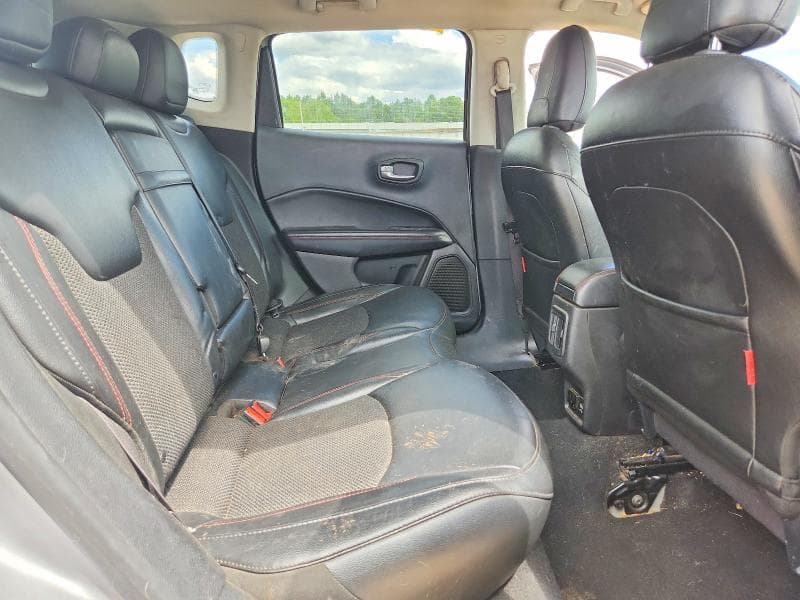 2019 JEEP COMPASS TRAILHAWK 11