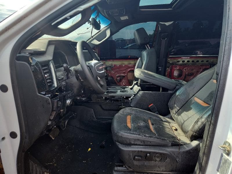 2024 GMC SIERRA K2500 AT4 7