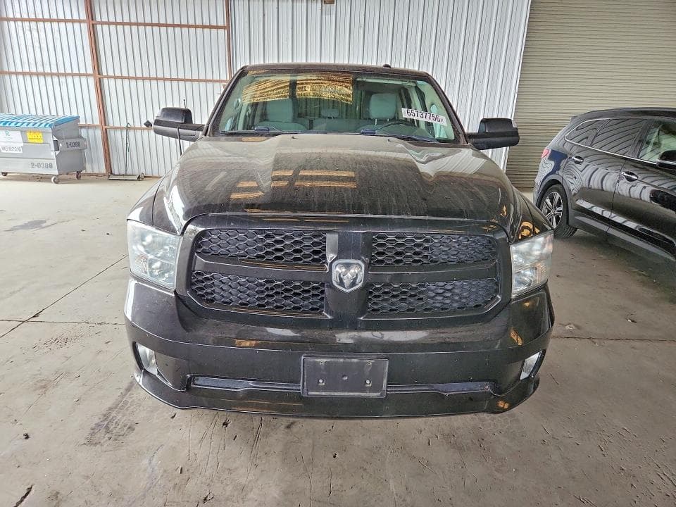 2017 RAM 1500 ST 5