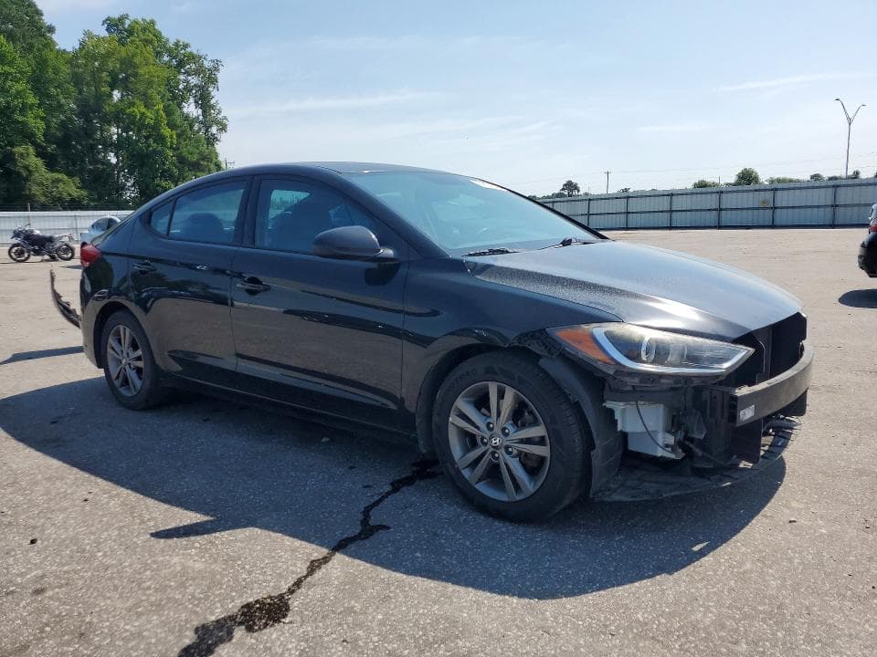 2018 HYUNDAI ELANTRA SEL 4