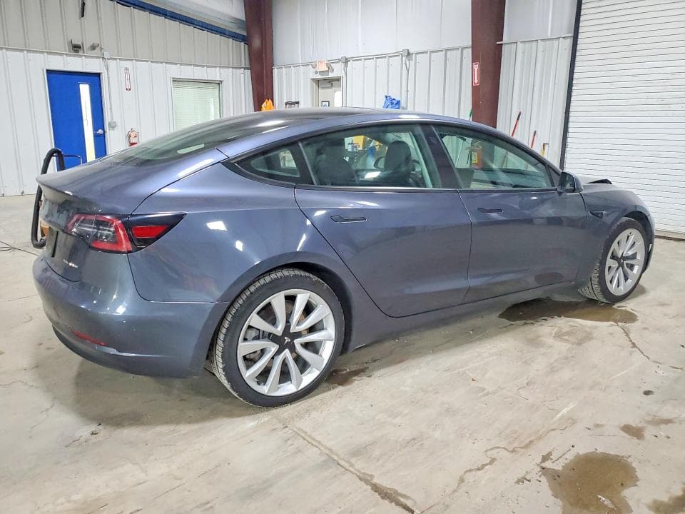 2022 TESLA MODEL 3 3
