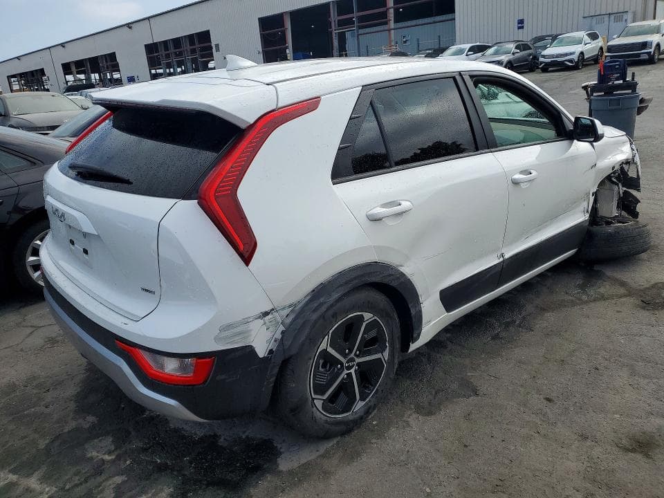 2026 KIA NIRO LX 3