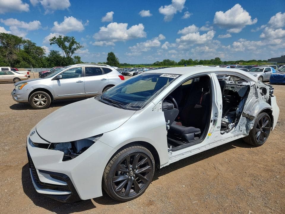 2026 TOYOTA COROLLA HYBRID SE - 1