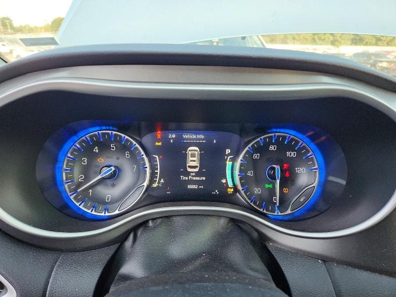 2024 CHRYSLER PACIFICA TOURING L 9