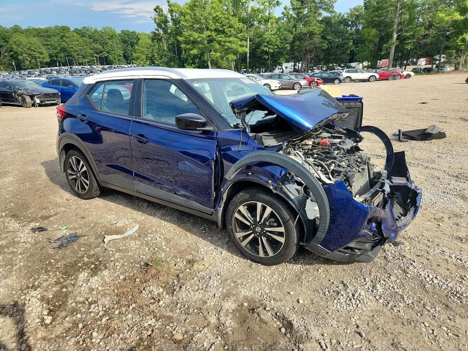 2019 NISSAN KICKS SV 4