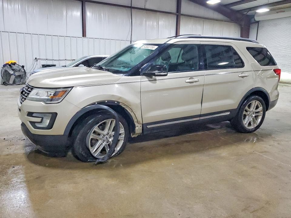 2017 FORD EXPLORER XLT - 1