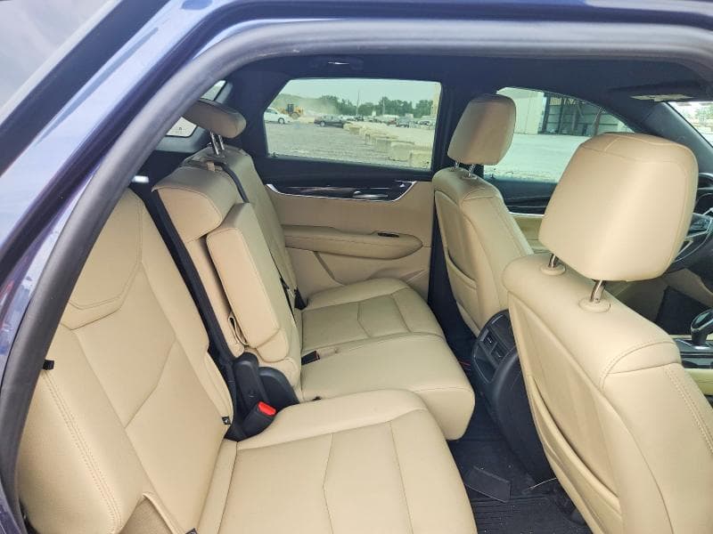 2019 CADILLAC XT5 10