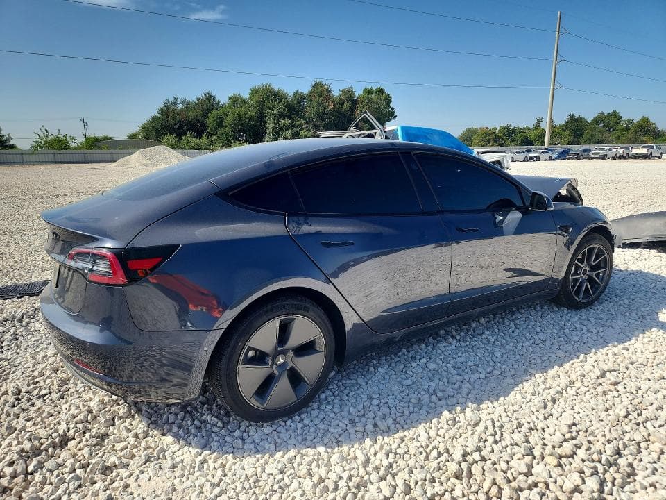 2022 TESLA MODEL 3 3