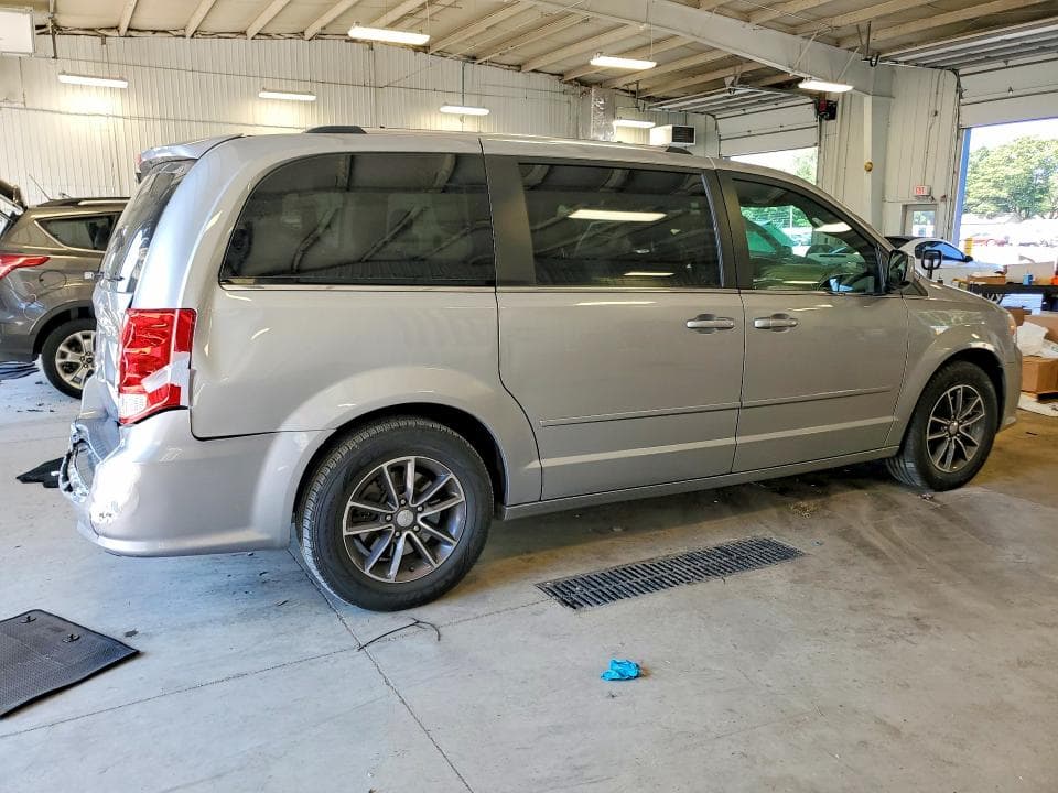 2017 DODGE GRAND CARAVAN SXT 3