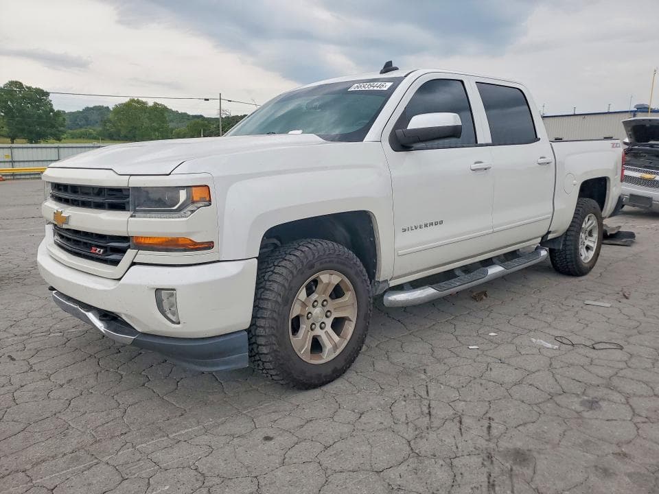 2018 CHEVROLET SILVERADO K1500 LT - 1
