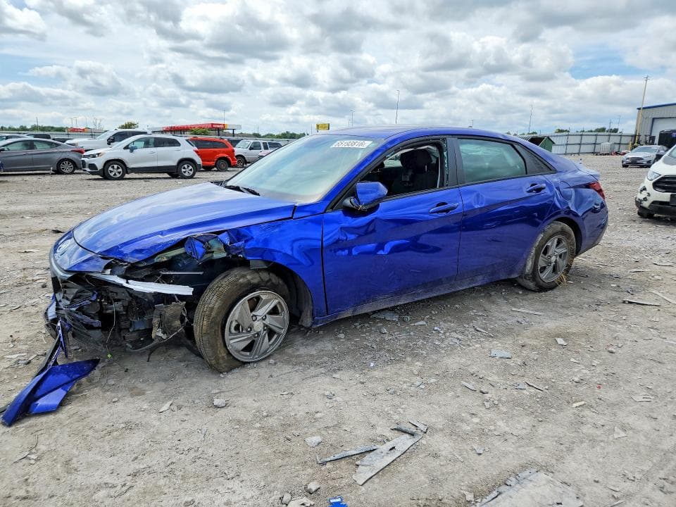 2025 HYUNDAI ELANTRA SE - 1
