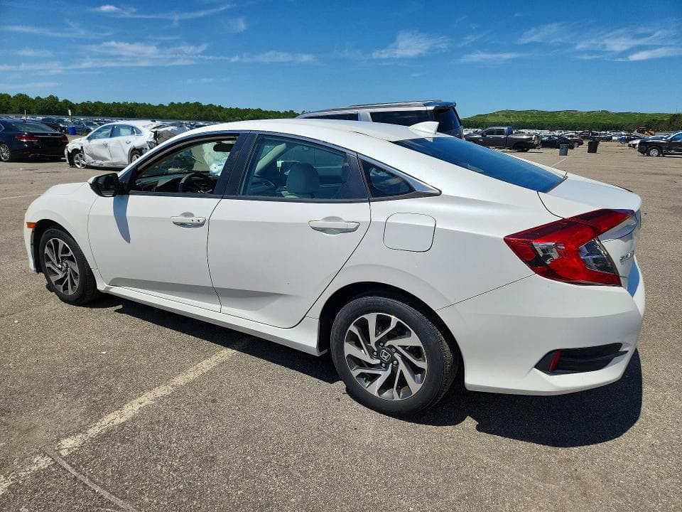 2018 HONDA CIVIC EX 2