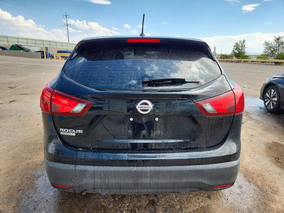 2018 NISSAN ROGUE SPORT S 6