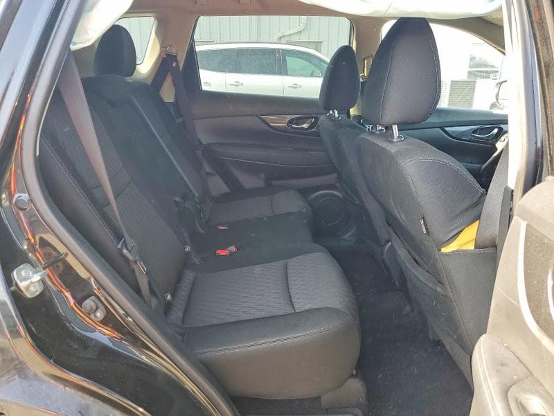 2018 NISSAN ROGUE SV 11