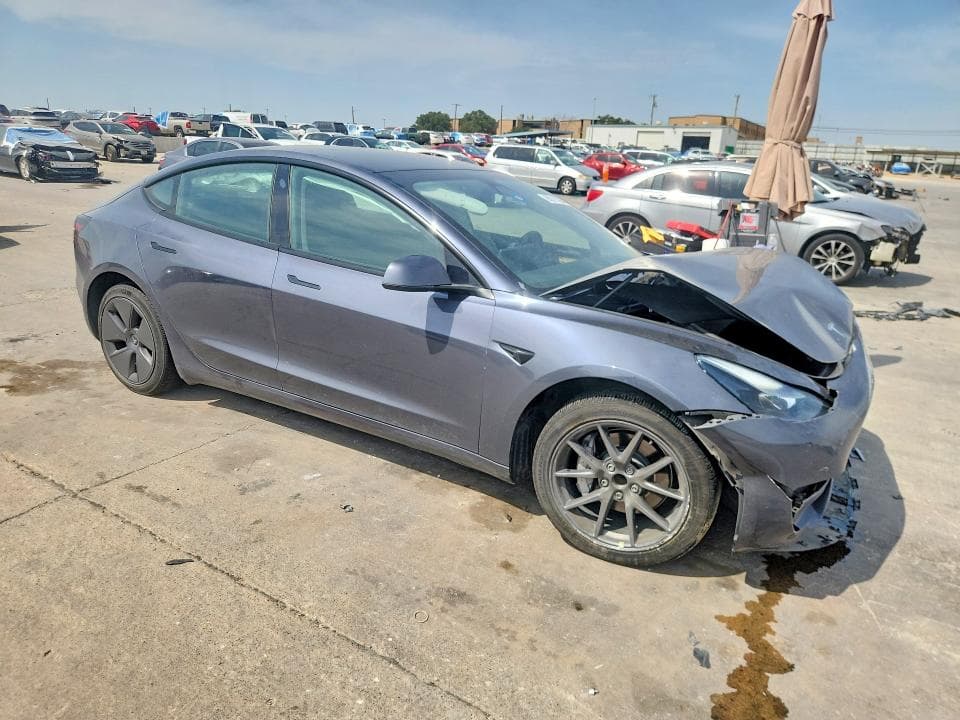 2023 TESLA MODEL 3 4