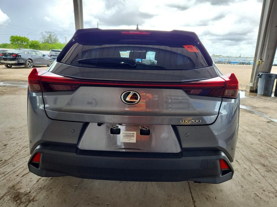 2021 LEXUS UX 200 6