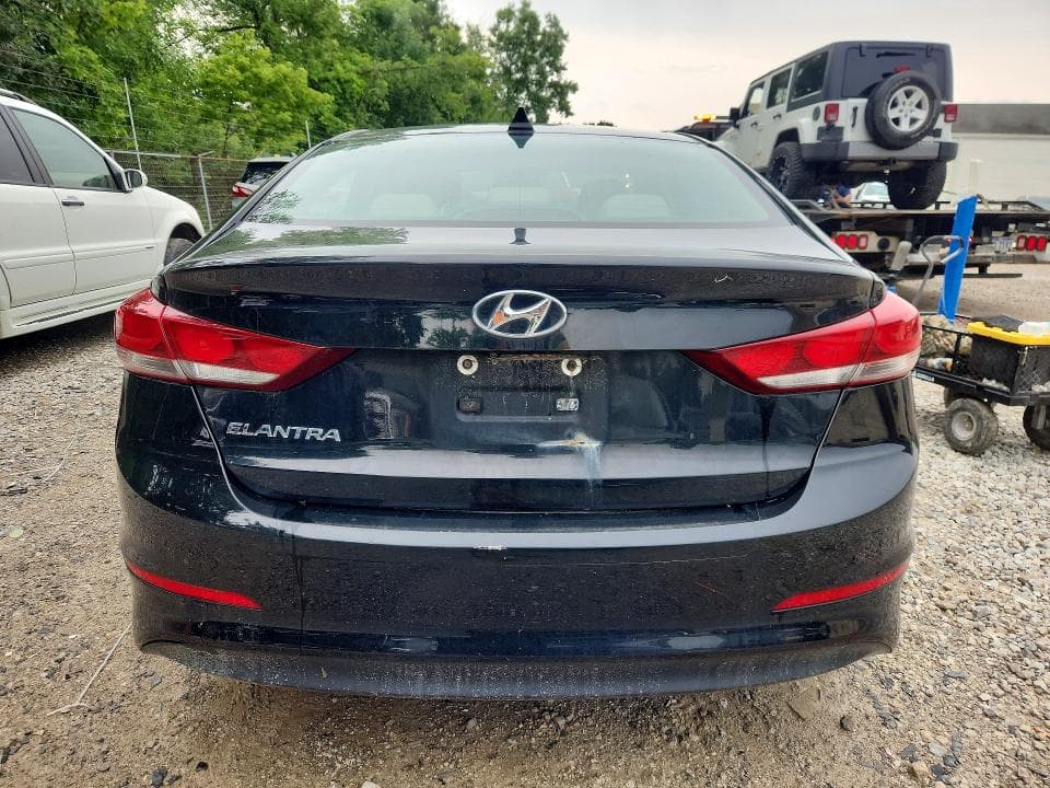 2018 HYUNDAI ELANTRA SEL 6
