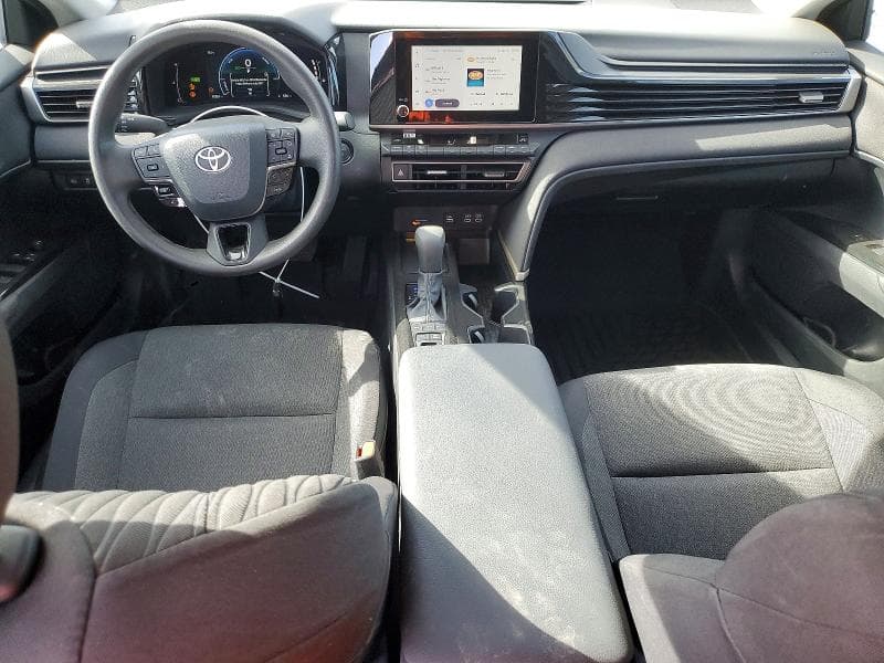 2026 TOYOTA CAMRY LE 8