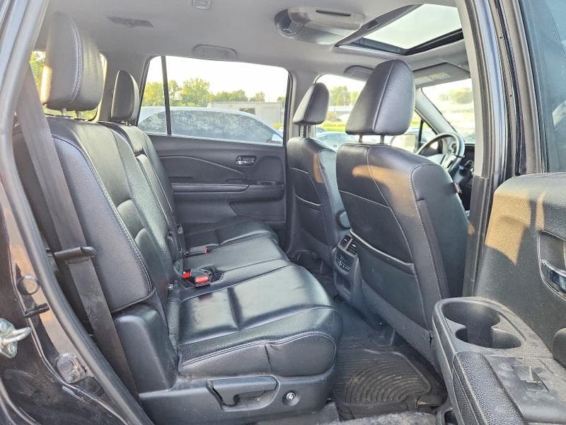 2017 HONDA PILOT EXL 11
