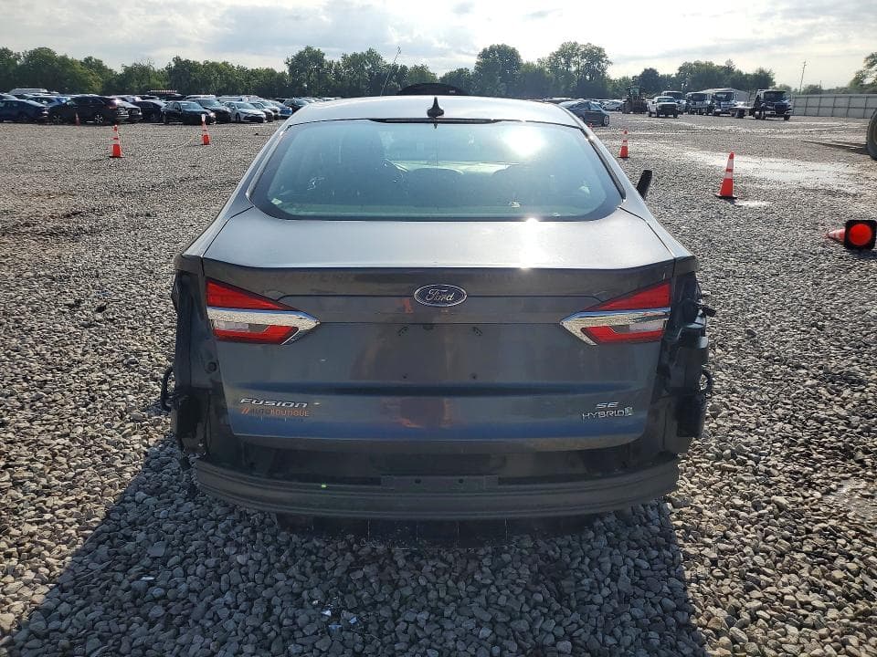 2019 FORD FUSION SE 6