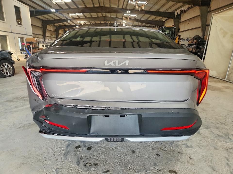 2026 KIA K4 LXS 6