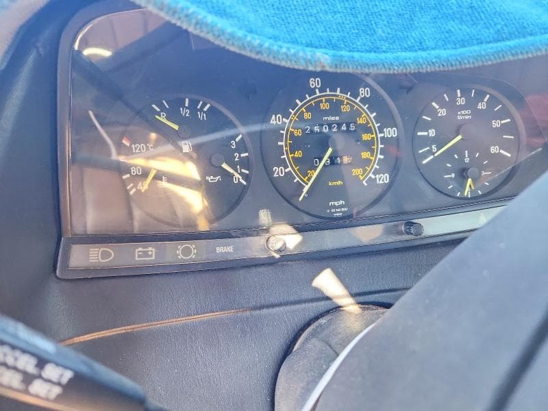 1984 MERCEDES-BENZ 300 CDT 9