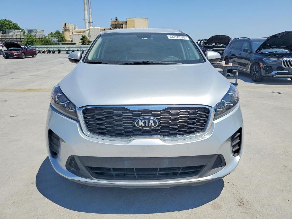2019 KIA SORENTO LX V6 5