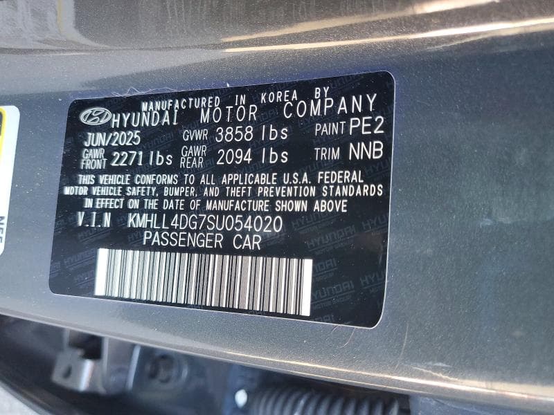 2025 HYUNDAI ELANTRA SE 12