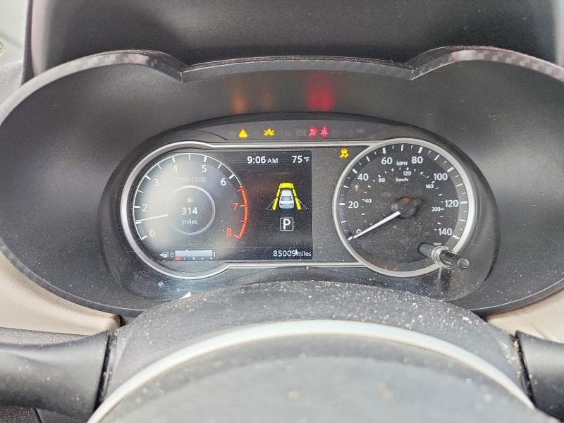 2021 NISSAN VERSA SV 9