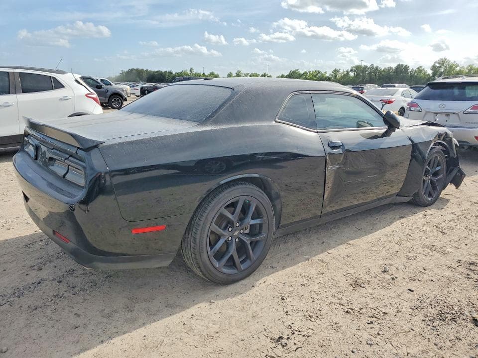2022 DODGE CHALLENGER R/T 3