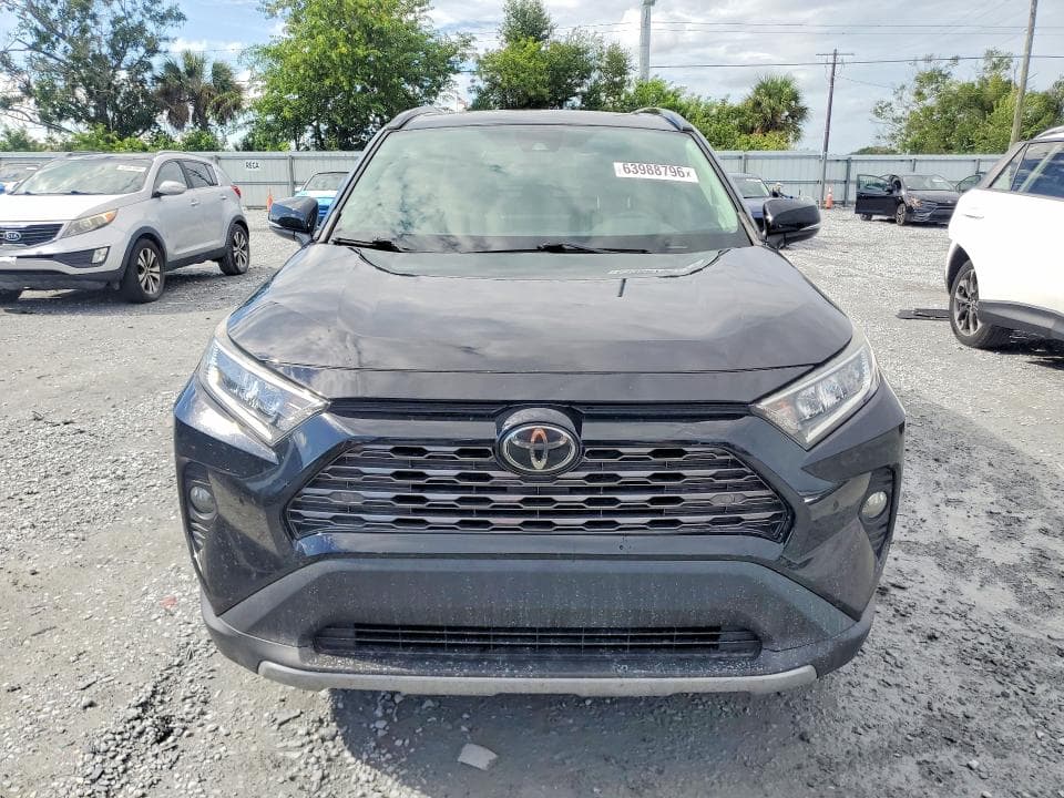 2021 TOYOTA RAV4 LIMITED 5