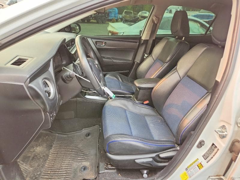 2017 TOYOTA COROLLA SE 7