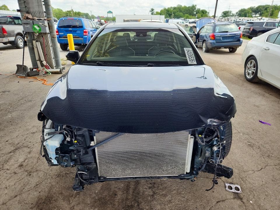 2018 TOYOTA CAMRY SE 5