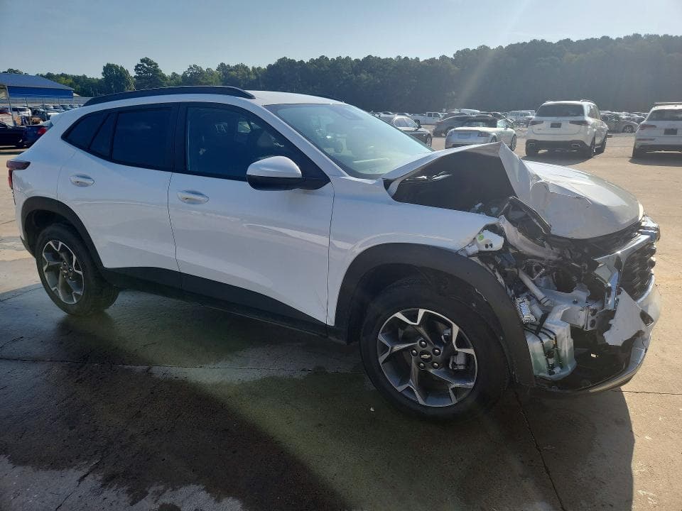 2026 CHEVROLET TRAX 1LT 4