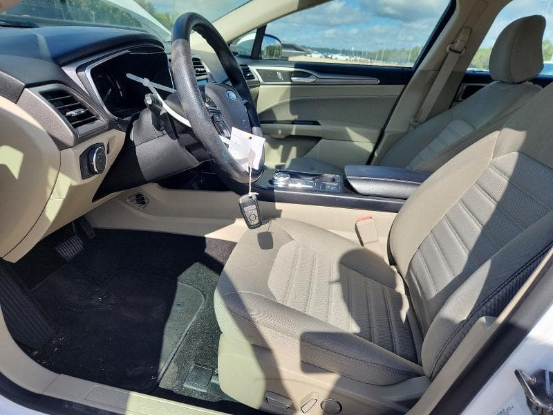 2020 FORD FUSION SE 7