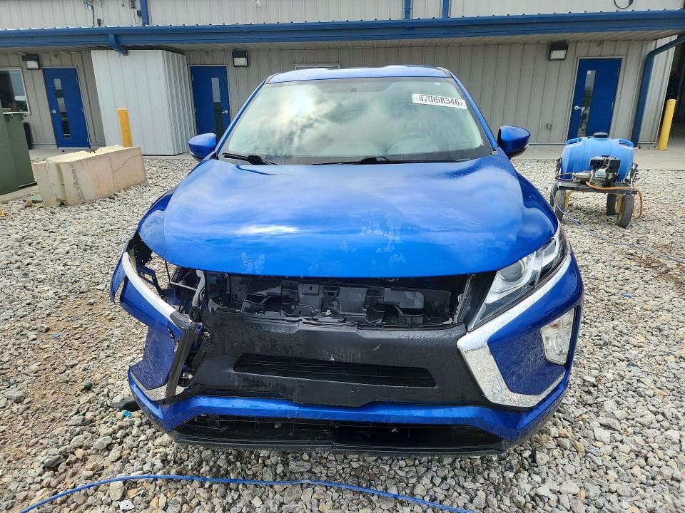 2020 MITSUBISHI ECLIPSE CROSS ES 5