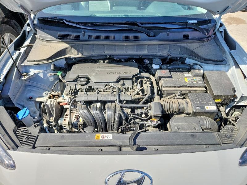 2023 HYUNDAI KONA SE 11