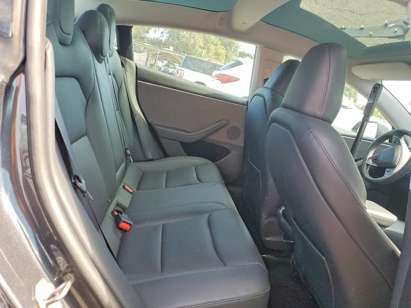 2024 TESLA MODEL 3 10