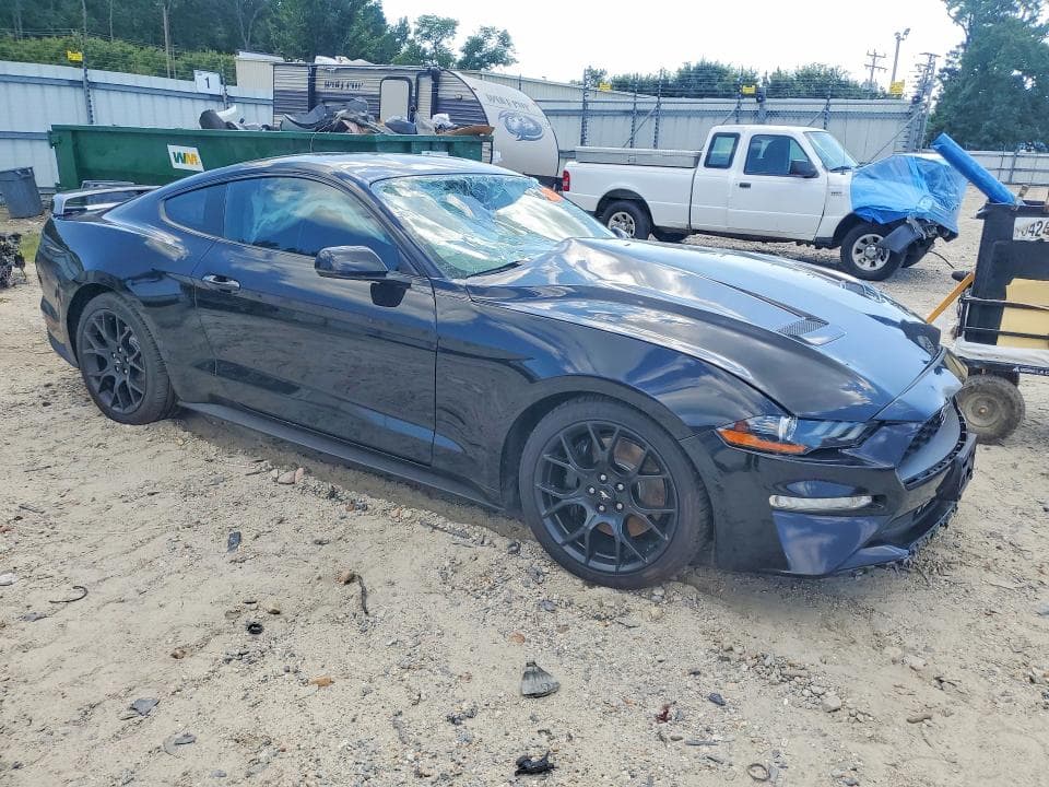 2018 FORD MUSTANG 4
