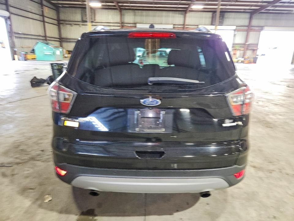 2017 FORD ESCAPE SE 6